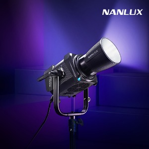 NANLUX 난룩스 이보크1200 방송 영상 LED 지속광 촬영 조명